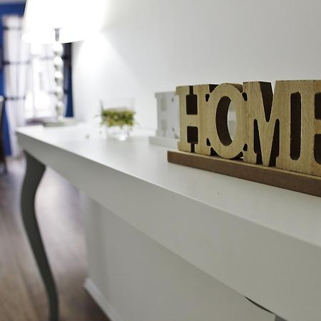 Apartman Lukas Κάρλοβι Βάρι Εξωτερικό φωτογραφία