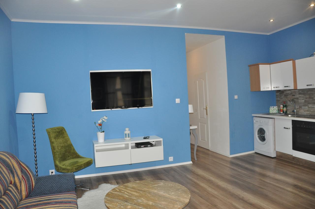 Apartman Lukas Κάρλοβι Βάρι Εξωτερικό φωτογραφία